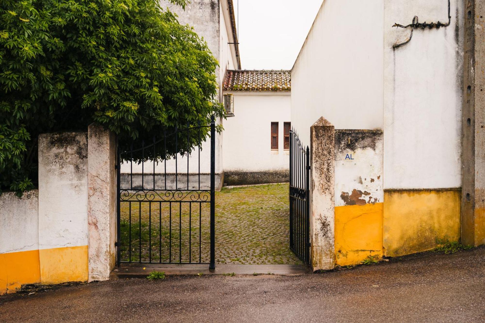 2 - Fundacao De * Veiros