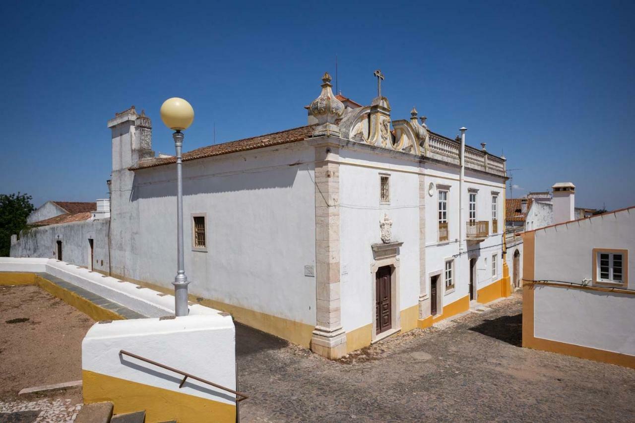 2 - Fundacao De * Veiros